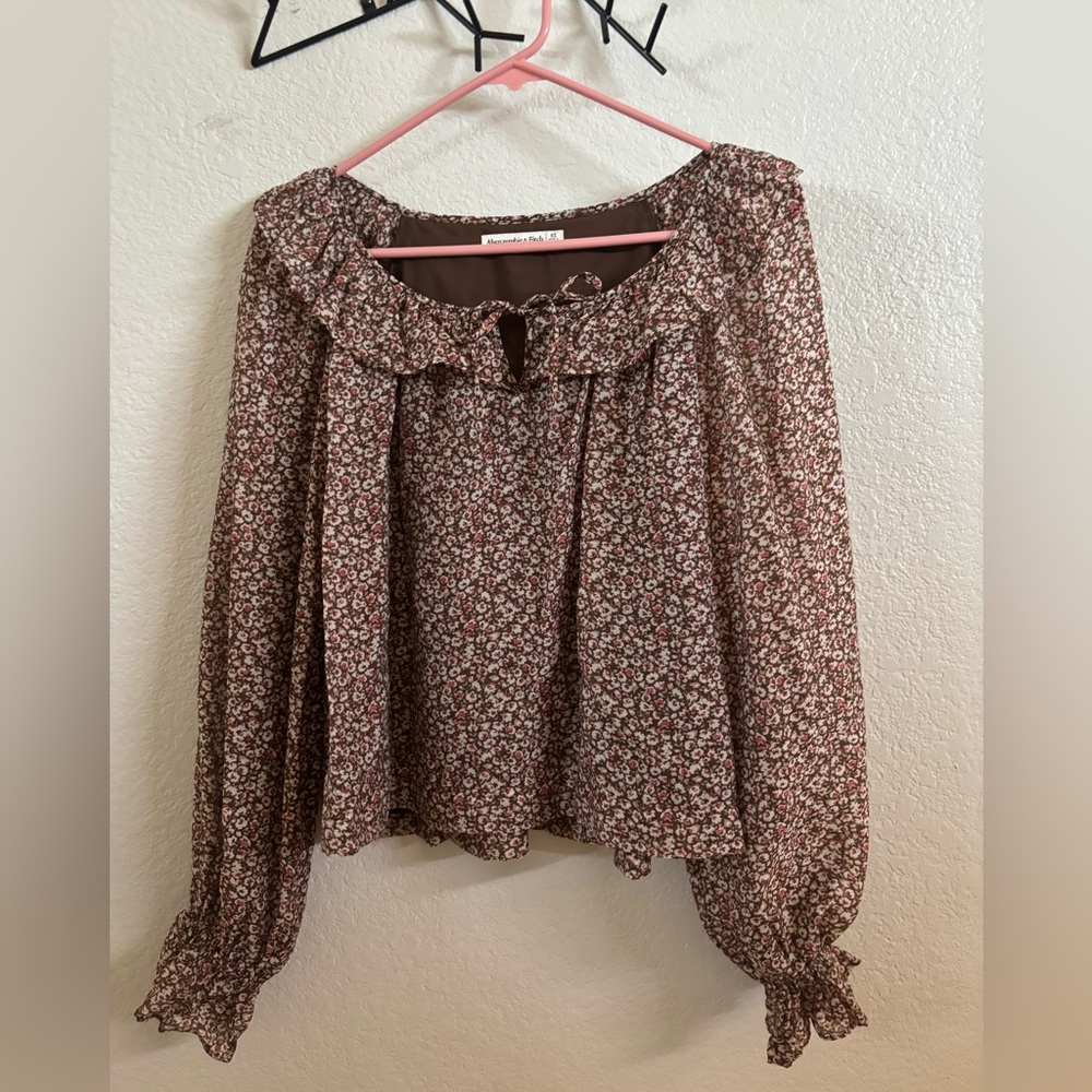 Abercrombie and Fitch Brown Floral Blouse